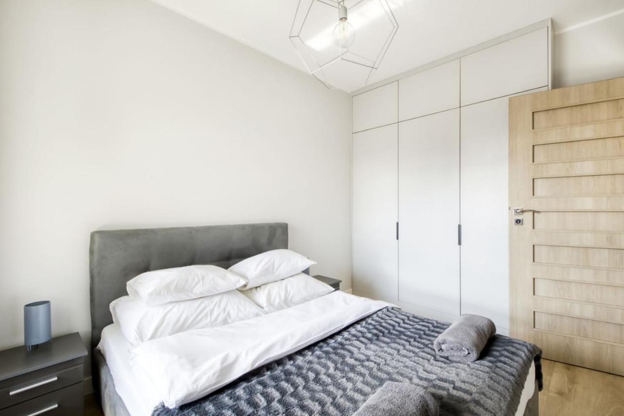 Warsaw Night Apartments Metro Plocka מראה חיצוני תמונה